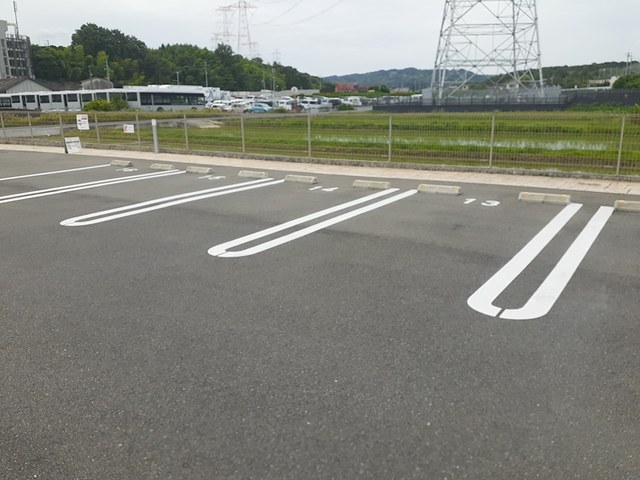 14/20 駐車場