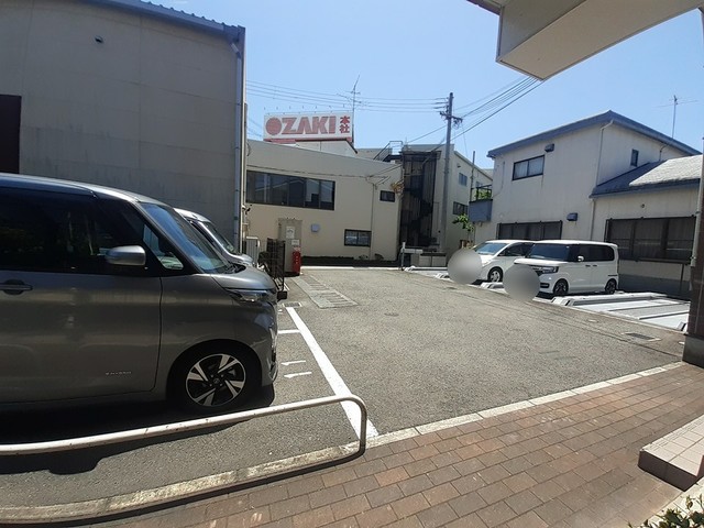 17/23 駐車場