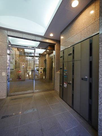 17/24 エントランス