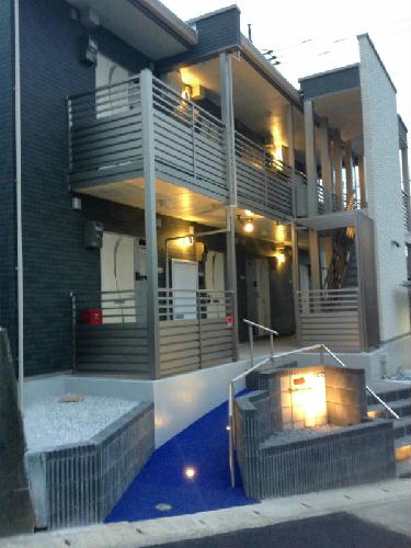 14/18 エントランス