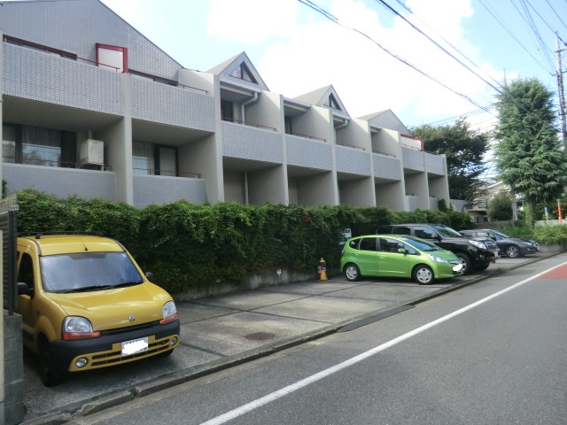 3/4 駐車場