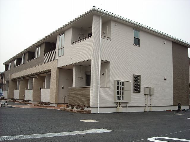 2/10 外観