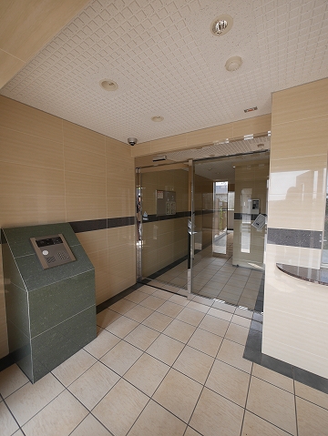 15/25 エントランス