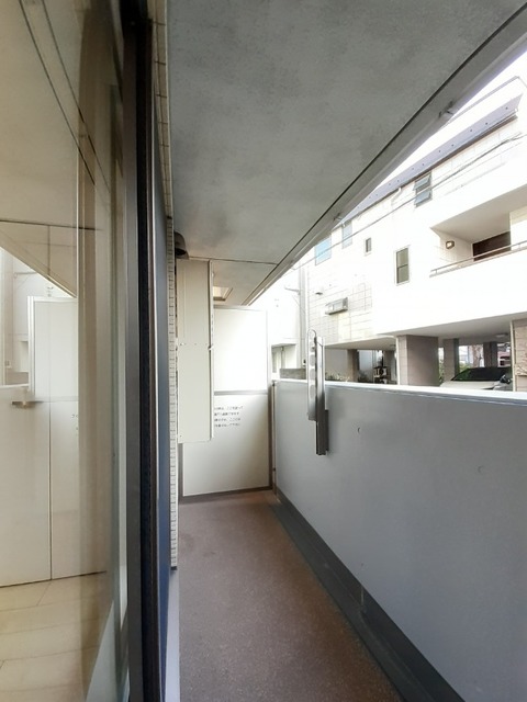 17/29 バルコニー