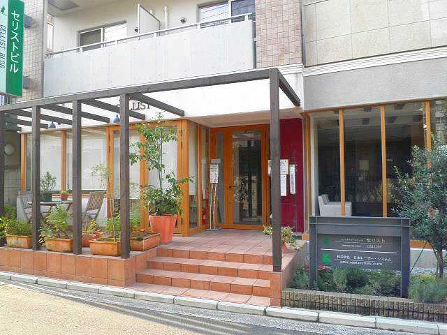 16/24 エントランス