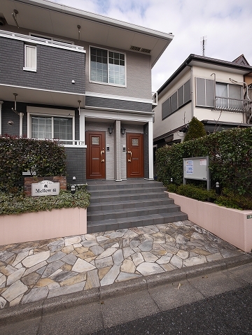 16/22 エントランス