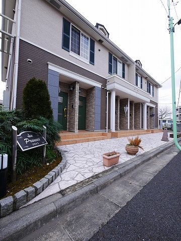 17/27 エントランス