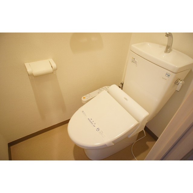 16/21 エントランス