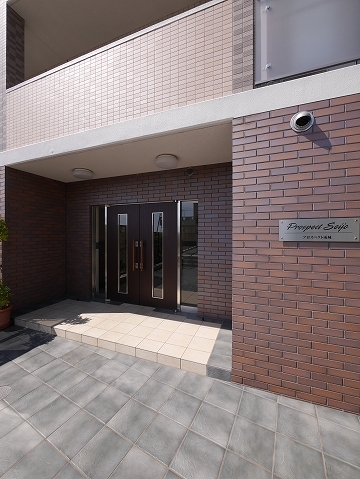 15/25 エントランス