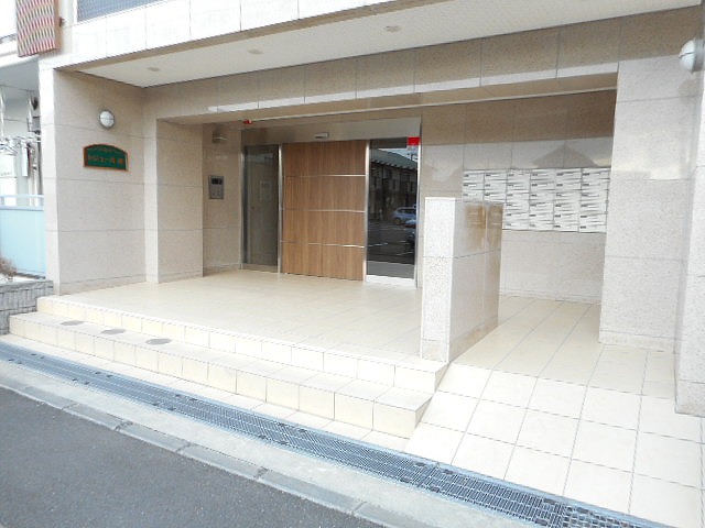 14/24 エントランス