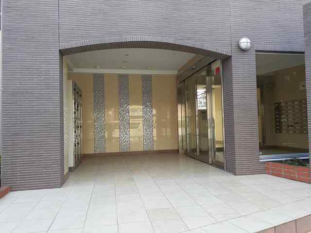 14/24 エントランス