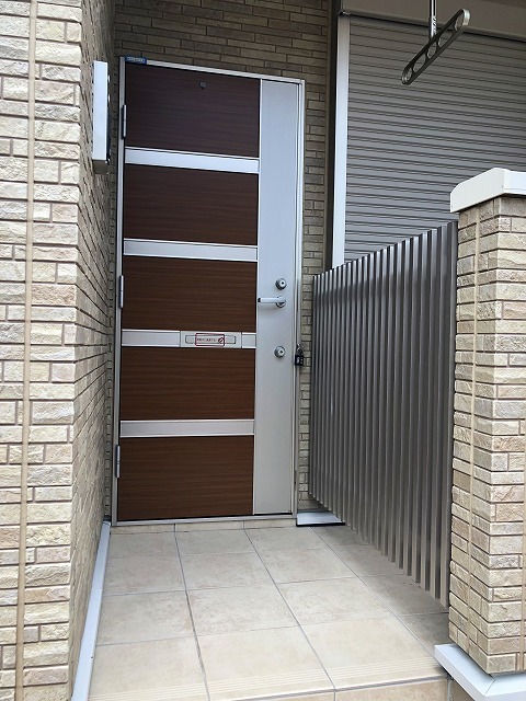 15/22 エントランス