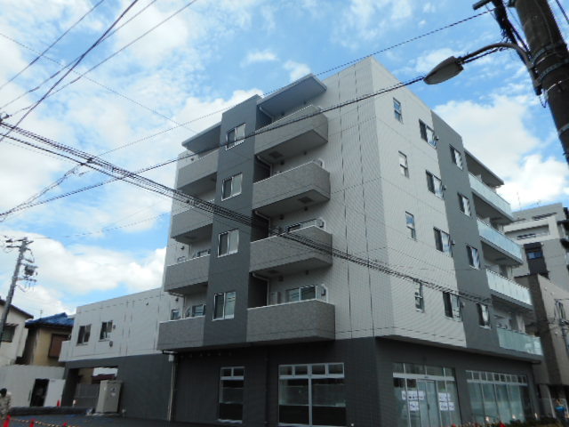 1/8 外観