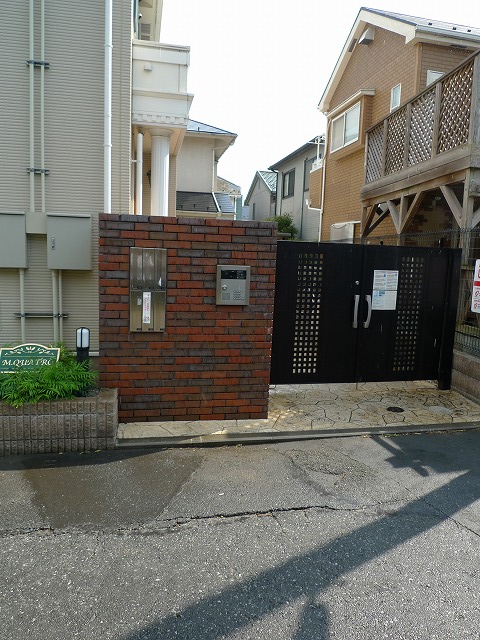 14/21 エントランス