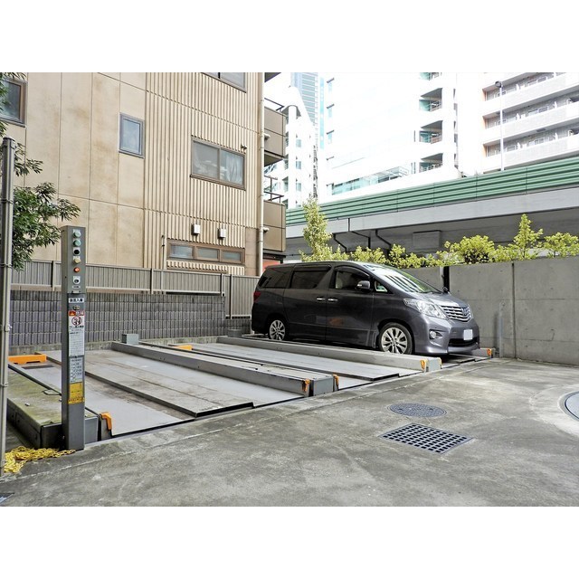15/24 駐車場