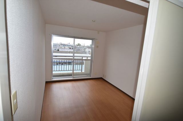 3/7 リビング/ダイニング