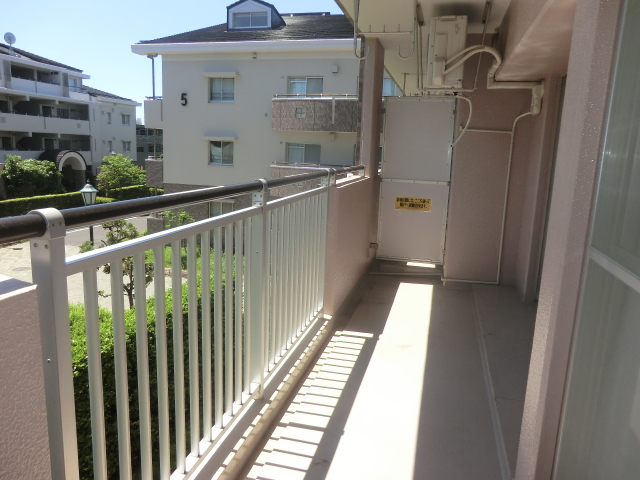 13/23 バルコニー