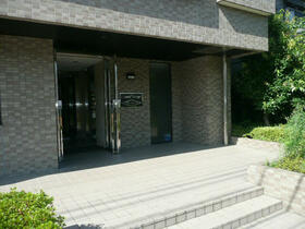 15/24 エントランス