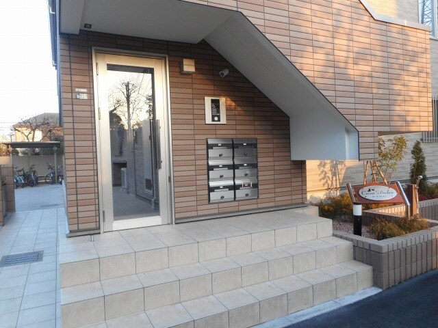 2/8 エントランス