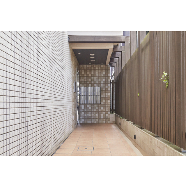 3/3 エントランス