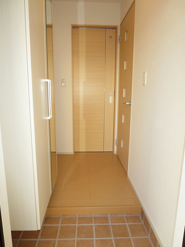 5/20 玄関