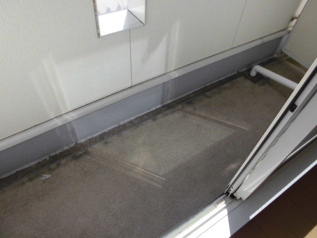 14/28 バルコニー