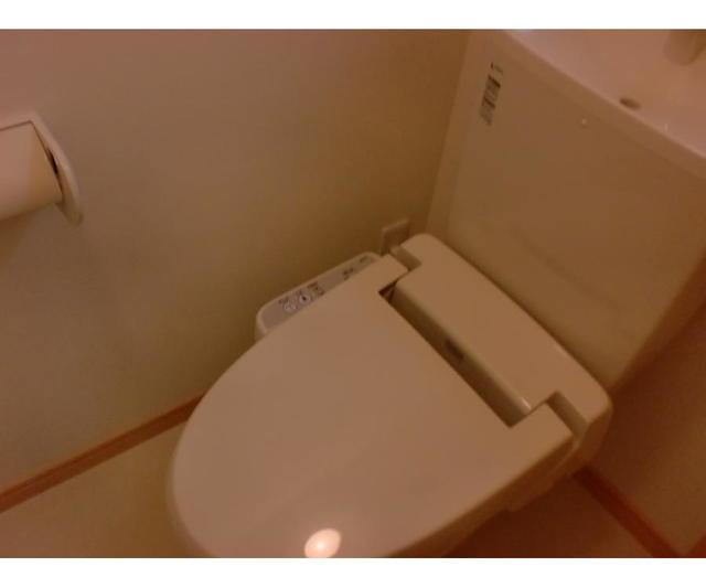 23/29 トイレ