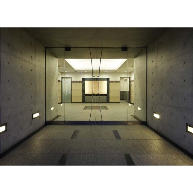 17/20 エントランス