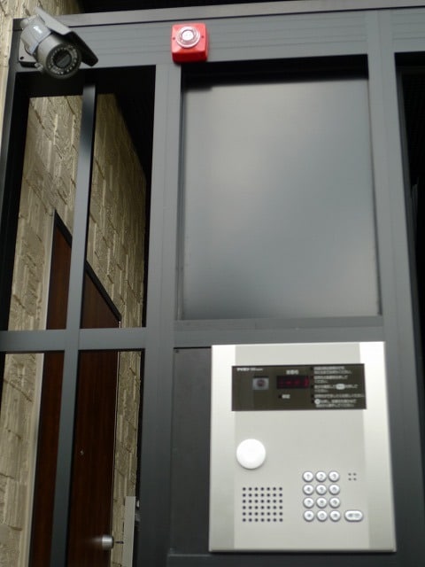 14/20 エントランス