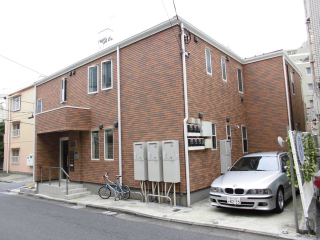 15/23 エントランス