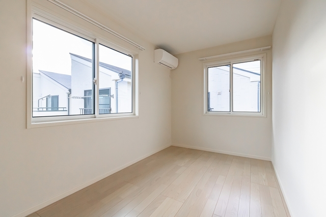 18/29 リビング/ダイニング