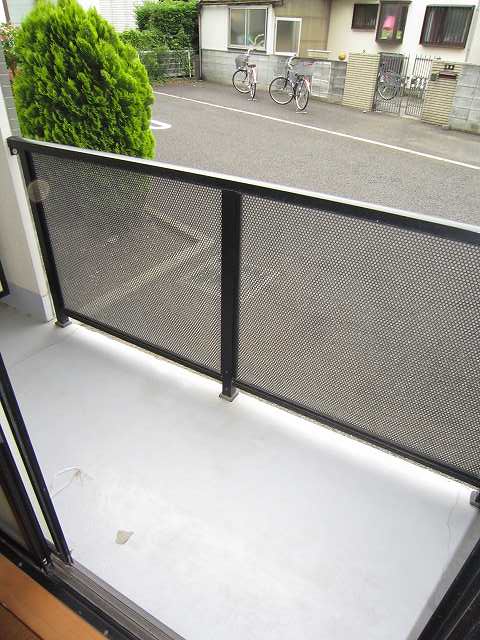 13/22 バルコニー