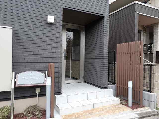 14/20 エントランス