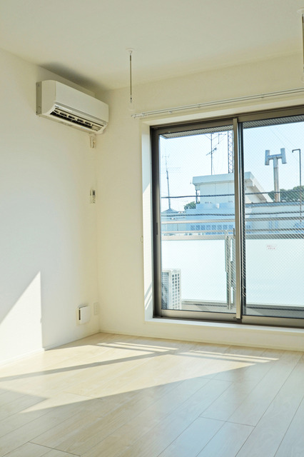 13/30 リビング/ダイニング