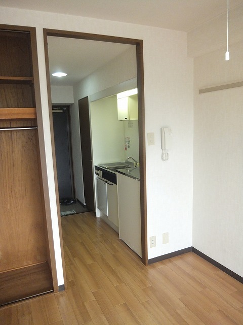 22/30 エントランス