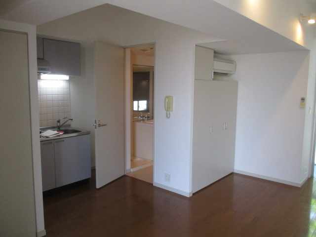 4/16 リビング/ダイニング