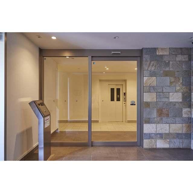 14/25 エントランス