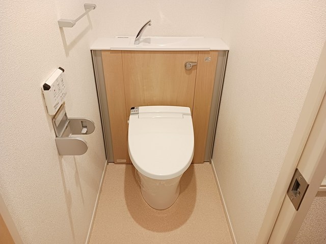 18/30 トイレ