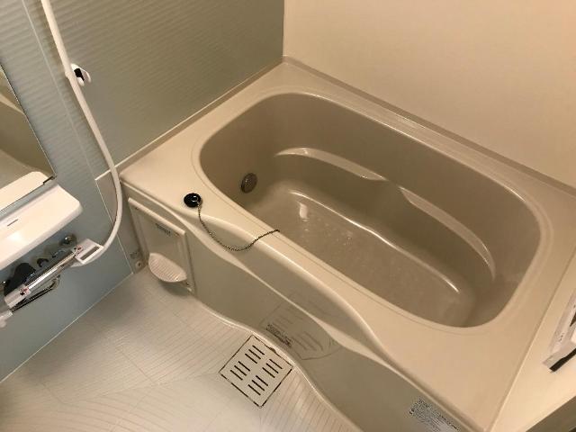14/26 浴室