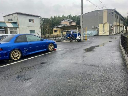 2/2 駐車場