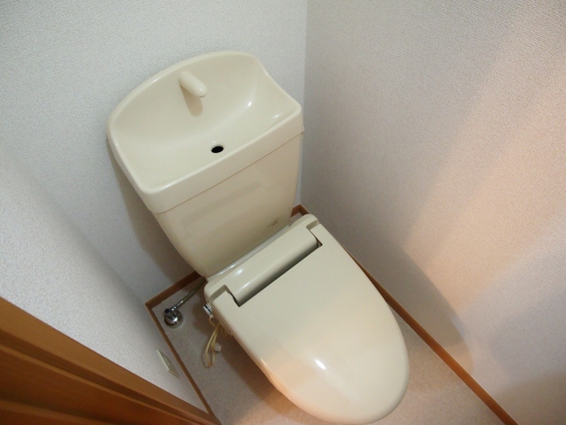 19/24 エントランス