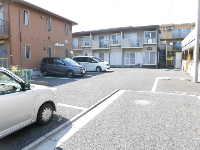 22/29 駐車場