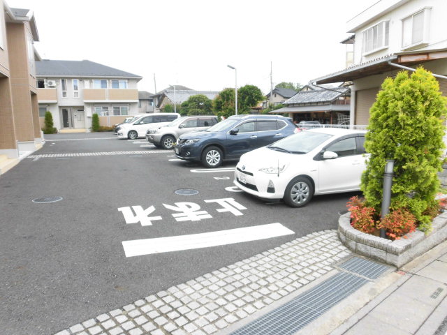 21/30 駐車場