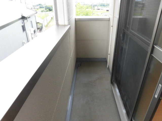 16/23 バルコニー