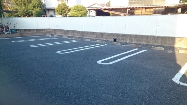 14/20 駐車場