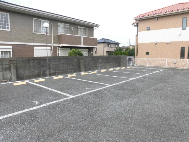 3/4 駐車場