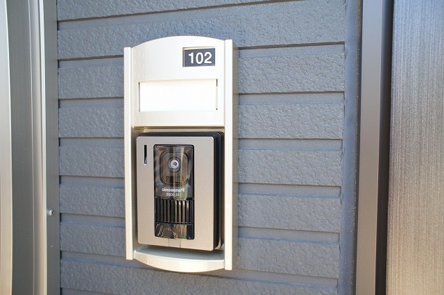 13/19 エントランス