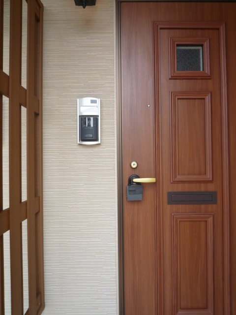 18/24 エントランス