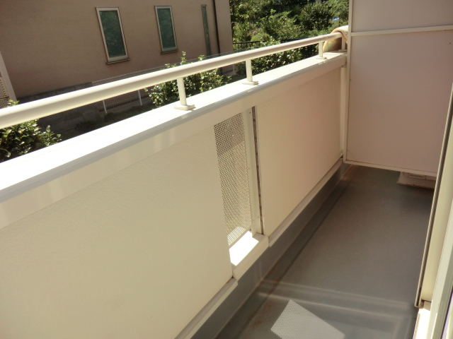 17/28 バルコニー