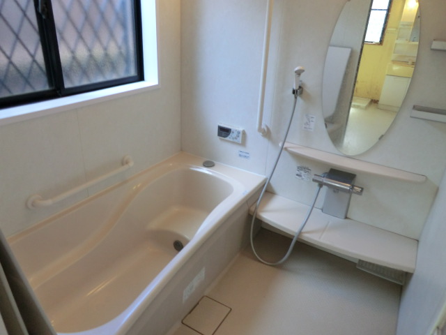 11/23 浴室